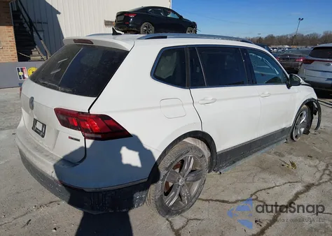 2019 Volkswagen Tiguan 2.0T Sel Premium/2.0T Sel Premium R-Line z USA, uszkodzony, nr VIN 3VV4B7AX7KM060746